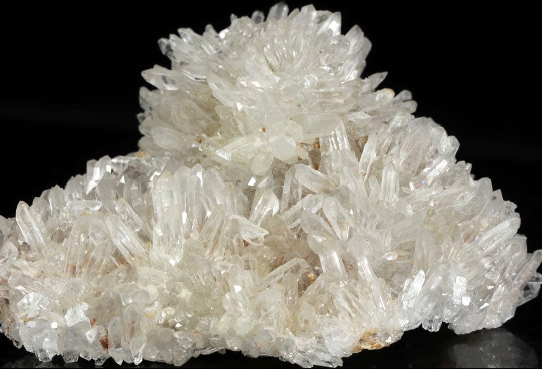 天然鉱物標本 白水晶クラスター 原石 鑑賞石 天然石 美結晶 木箱付 1220g