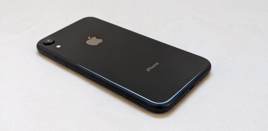 iPhone XR 128GB SIMフリー 顔認証対応 ブラック