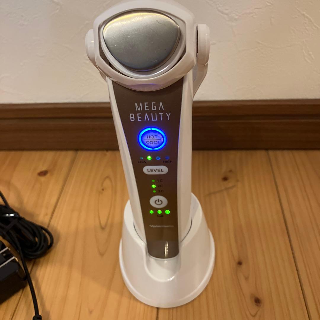 MEGA BEAUTY 美顔器 温冷機能付き