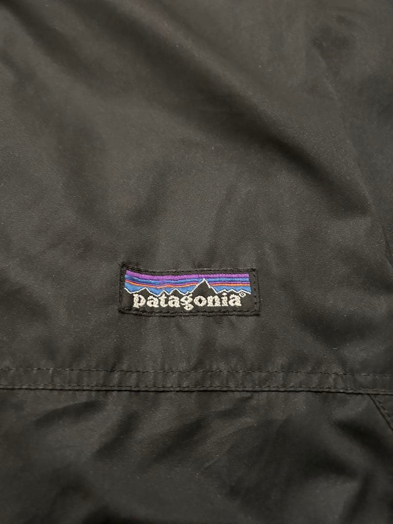 Patagonia S ブラック シェルドシンチラ 09