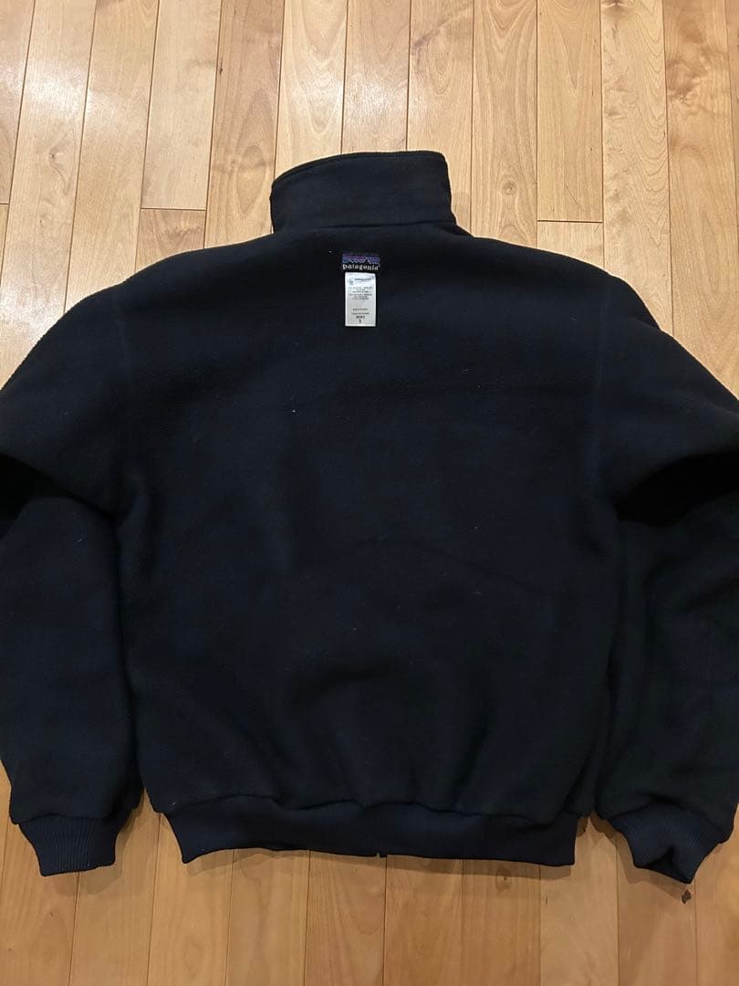 Patagonia S ブラック シェルドシンチラ 09