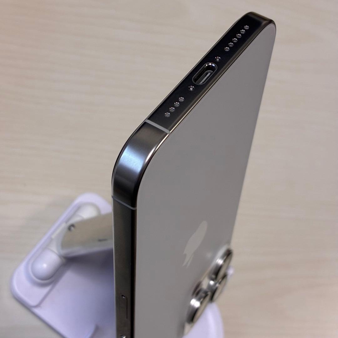 iPhone16ProMax256ホワイトバッテリー100新品フィルム他おまけ付