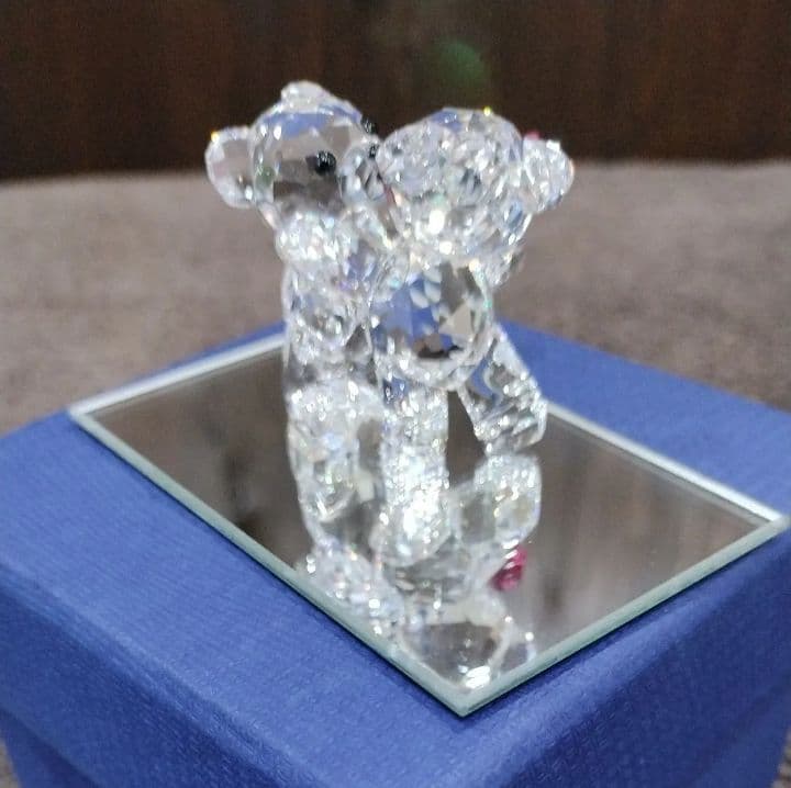 スワロフスキー　クリスベア　バラ