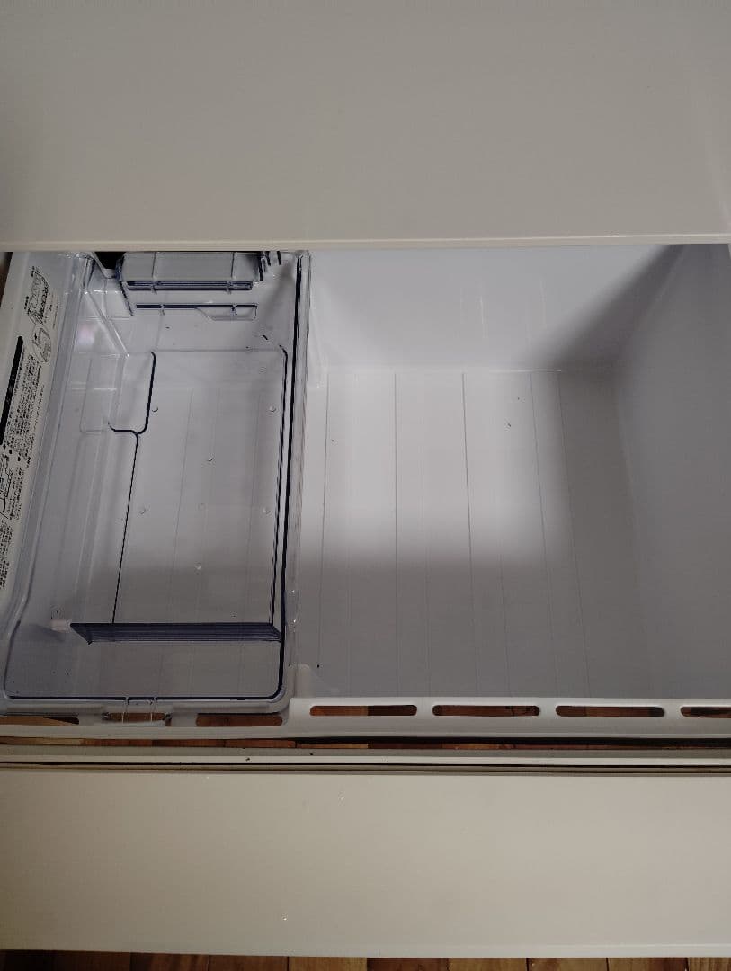 2022年式　冷凍冷蔵庫　ホワイト