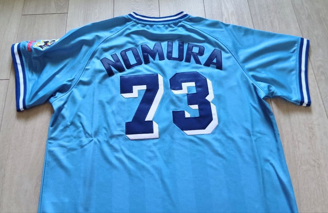 【限定　タグ袋付】ヤクルトスワローズ　復刻　野村　ビジター　ユニフォーム　フリー