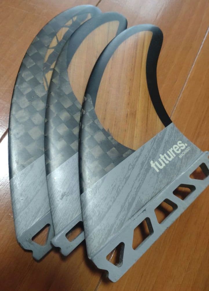 フューチャーフィン ロブマチャド トライフィン