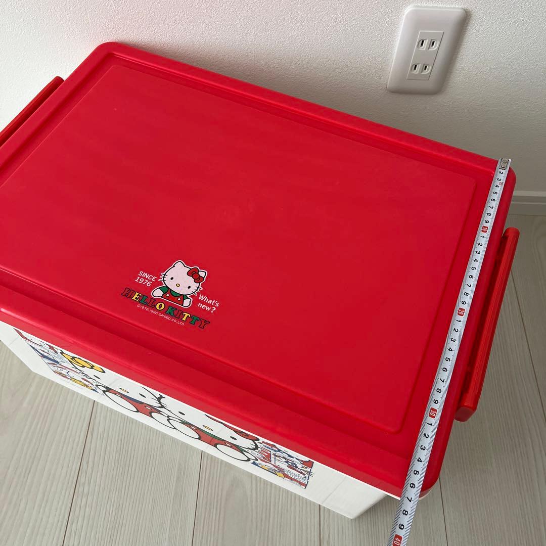 ハローキティ　天馬衣装ケース