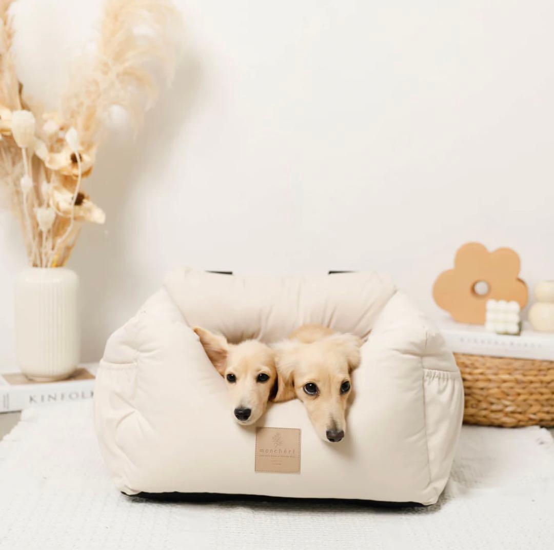 新品未開封　モンシェリ 撥水ふんわりドライブペットベッド　moncheri