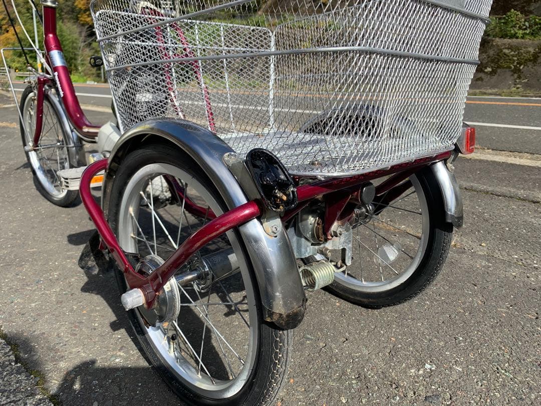 【動作確認済】送料無料 Panasonic 電動三輪自転車8.9Ah長押し4点灯