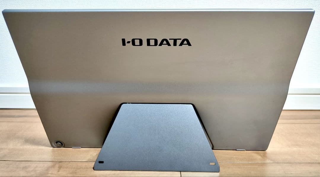 IODATA モバイルモニター 15.6インチ LDC161DBM
