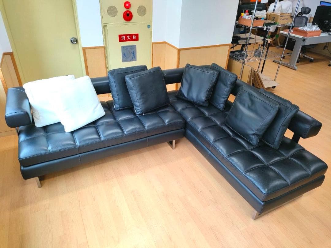 KELVIN GIORMANI コーナーソファ 本革 ブラック