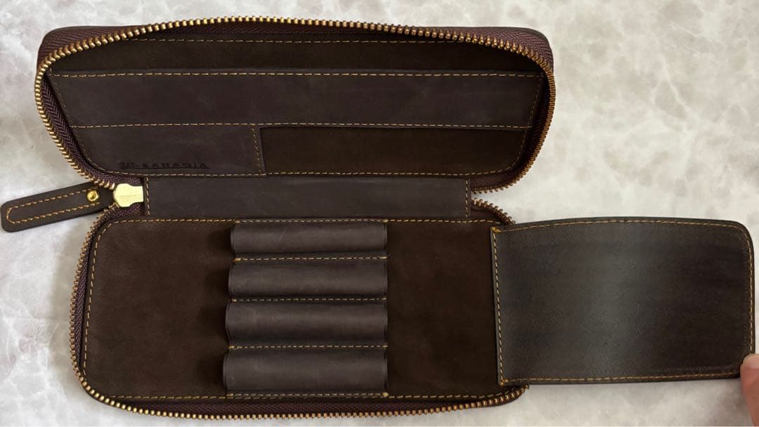 バハギア ペンケース ラウンドジップ型 クレイジーホース オリジナル コーヒー