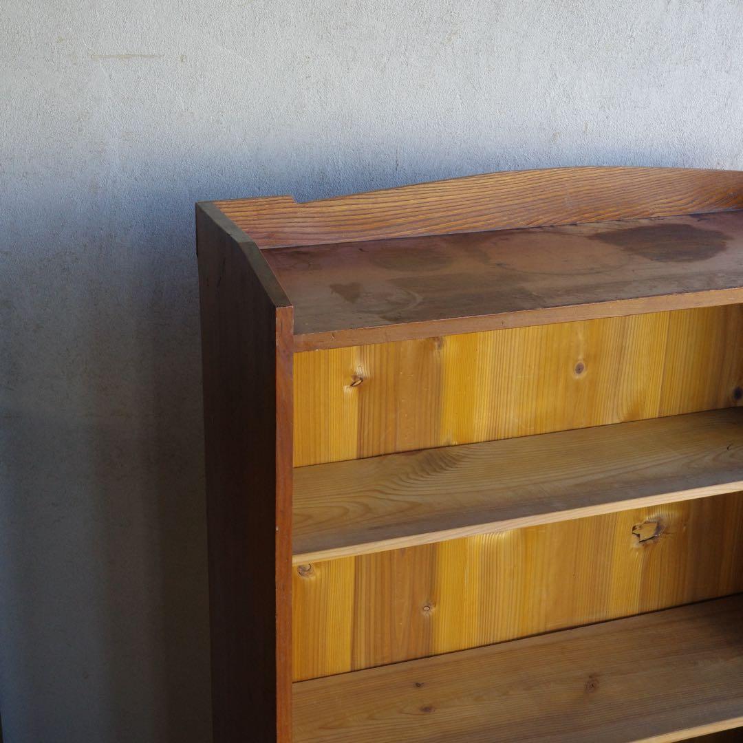 古いレトロな棚　本棚　収納棚　オープンラック