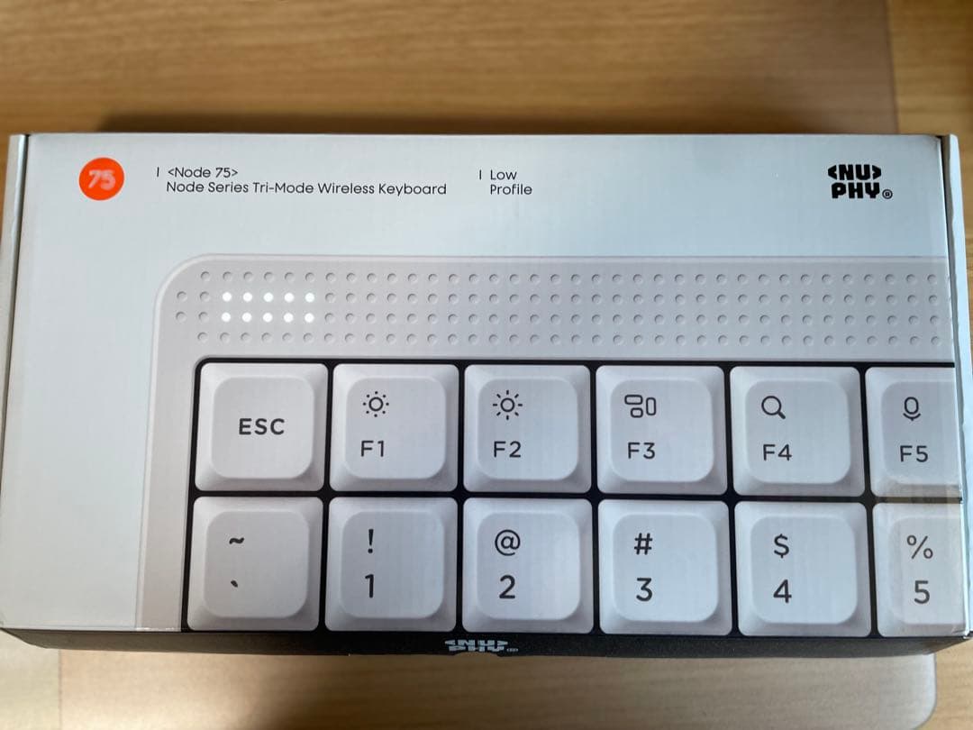 ほぼ未使用　Nuphy Node 75 茶軸