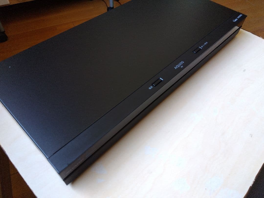 AQUOSブルーレイレコーダBD-NW510　純正リモコン付　動作品