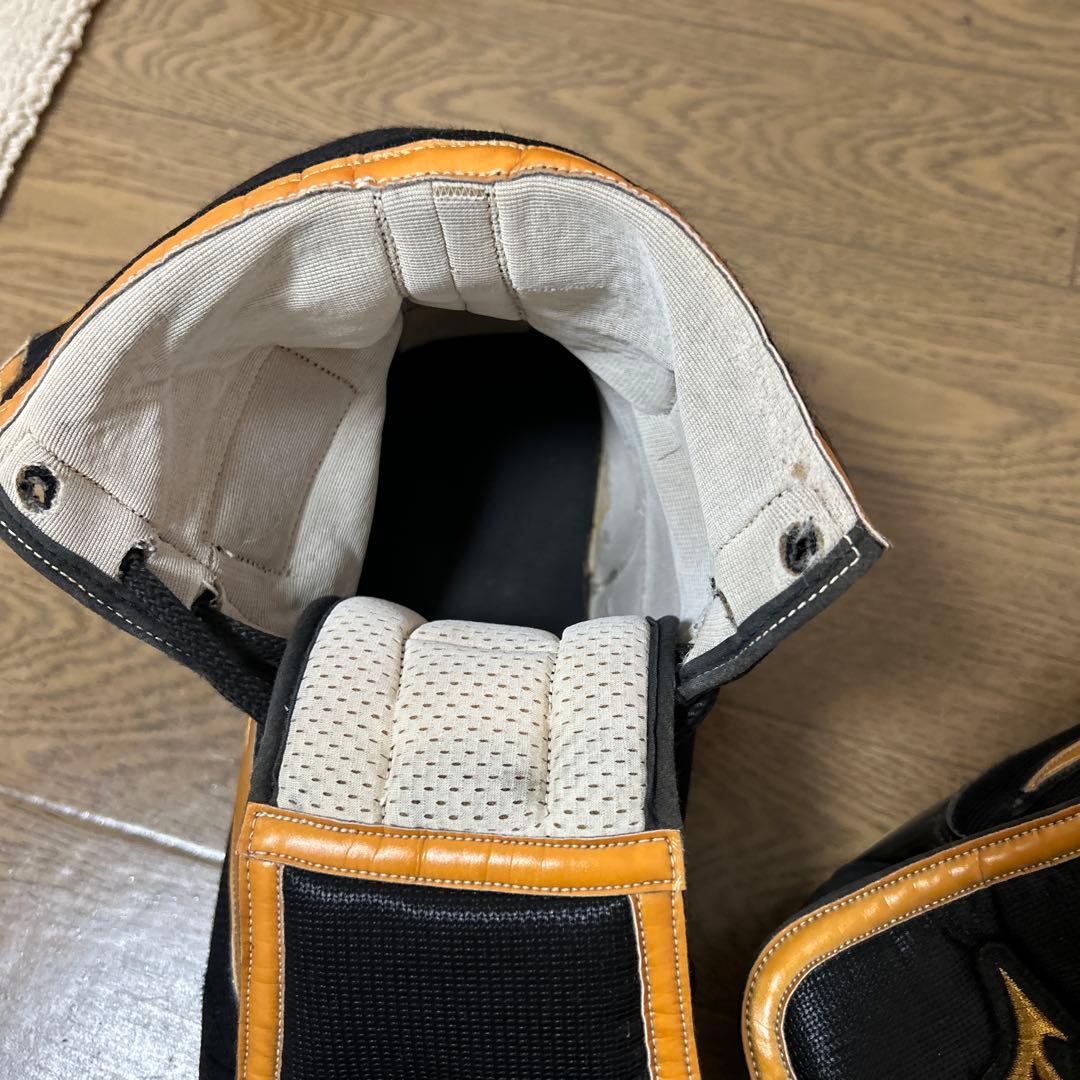 MIZUNOボクシングシューズ