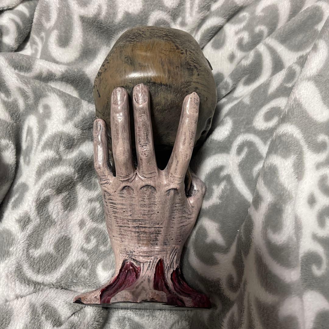 llica スカル彫刻　置物 sad but true