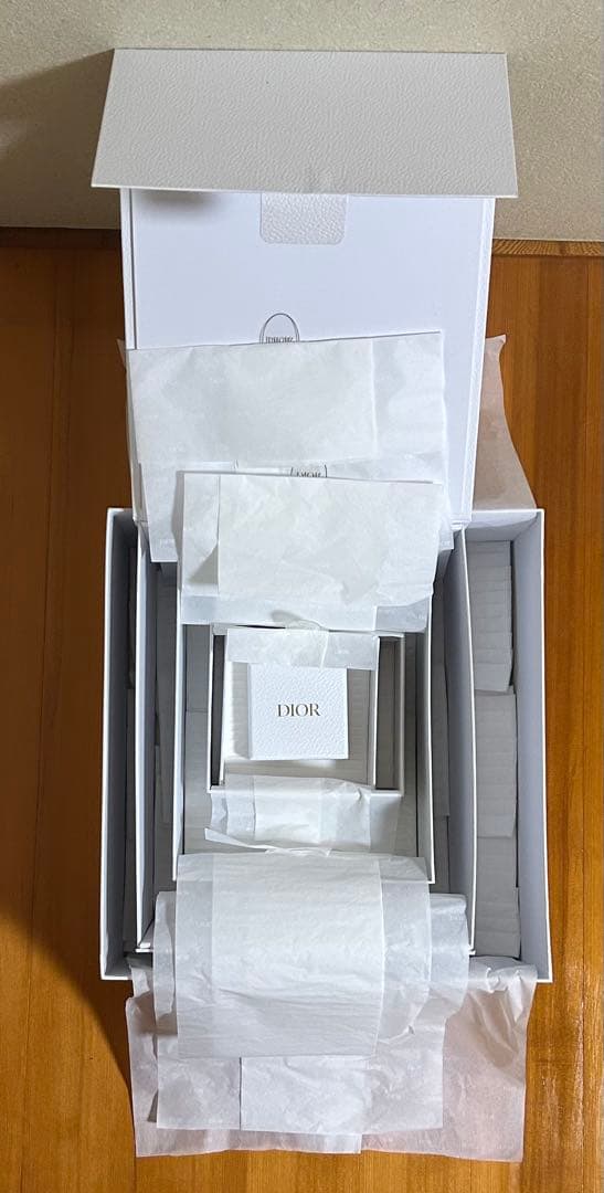 けん 【美品】ディオール　梱包セット (空箱 巾着 ショッパー リボン )