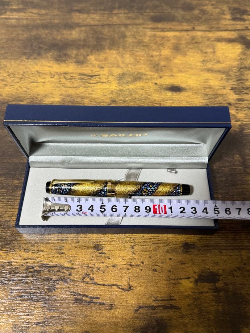 新品未使用　内閣総理大臣　特別慰労品 螺鈿蒔絵 桜流れ セーラー　万年筆　M