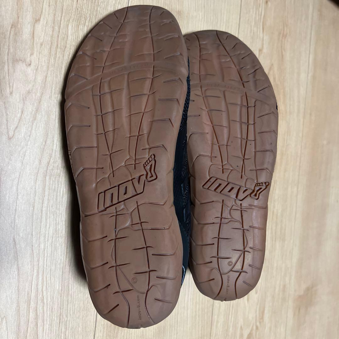 inov-8 ブラック トレーニングシューズ 26.5cm