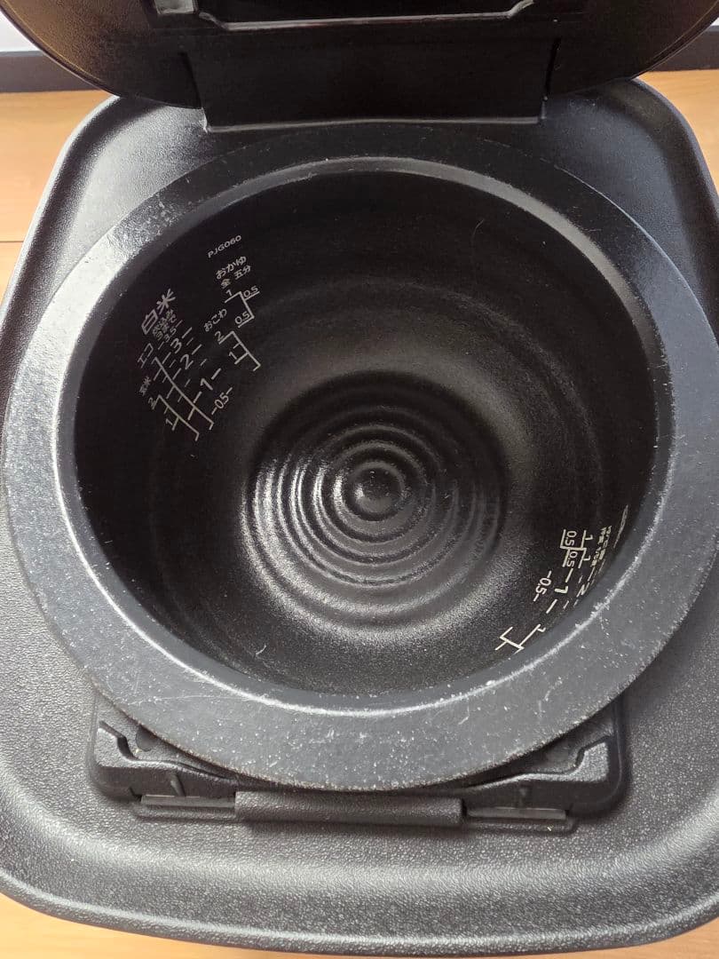 TIGER　土鍋圧力IHジャー炊飯器　3.5合