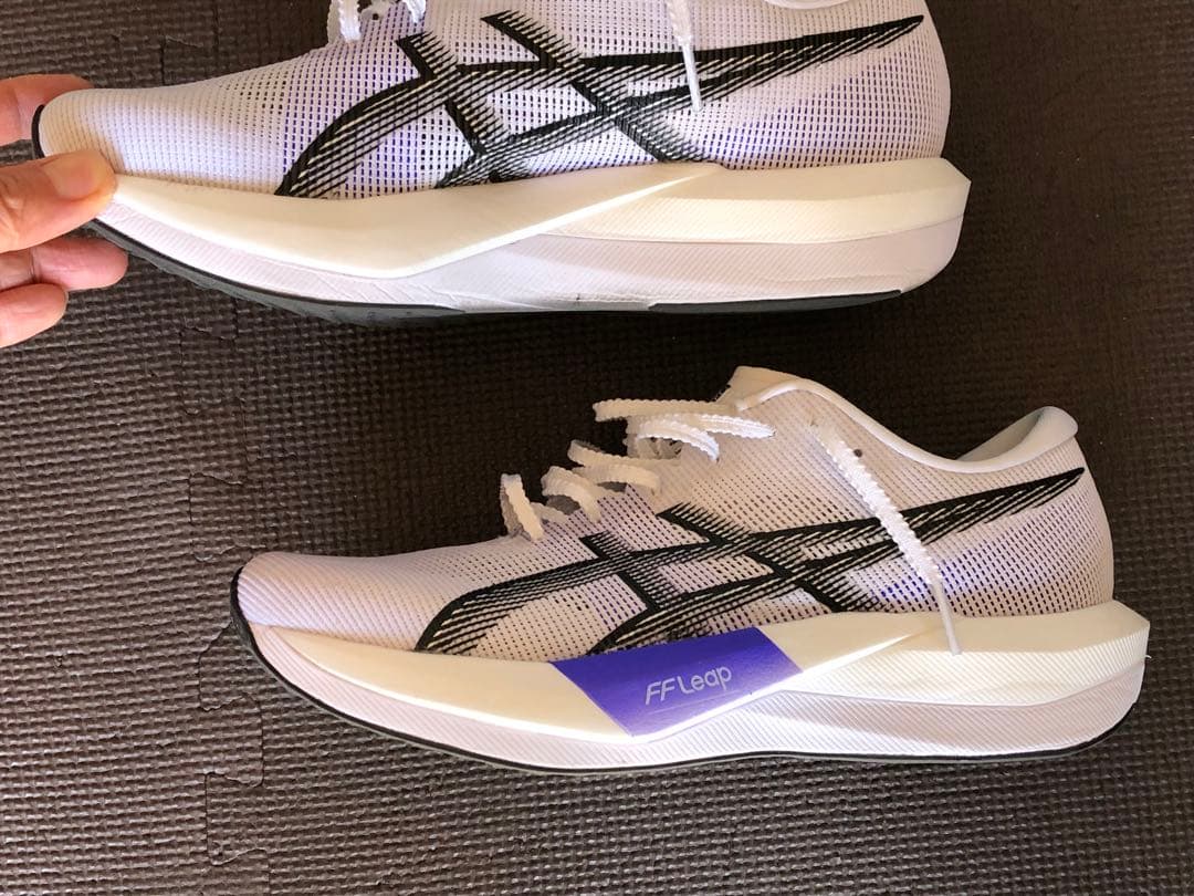 【AKI様用出品物】（箱無し）美品 asics マジックスピード5 26.5cm
