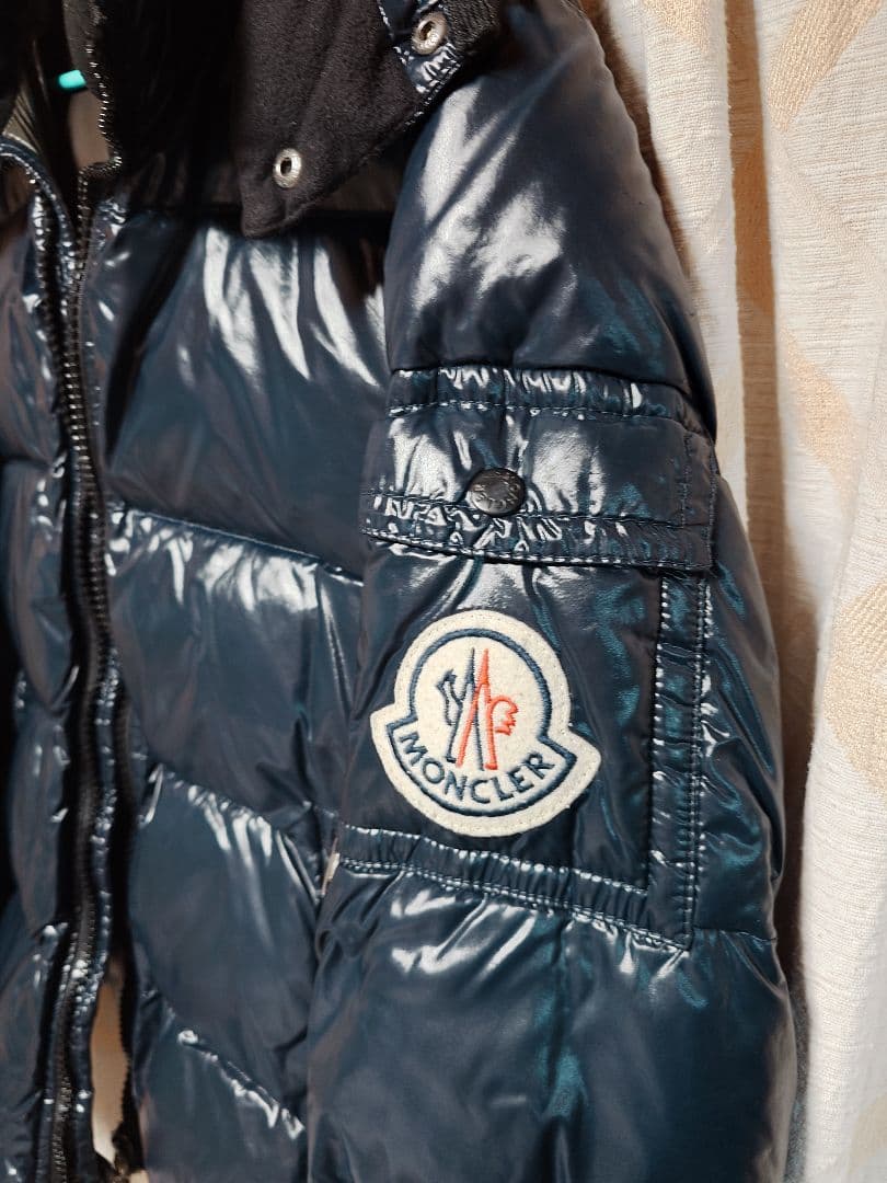 MONCLER　ダウンジャケット