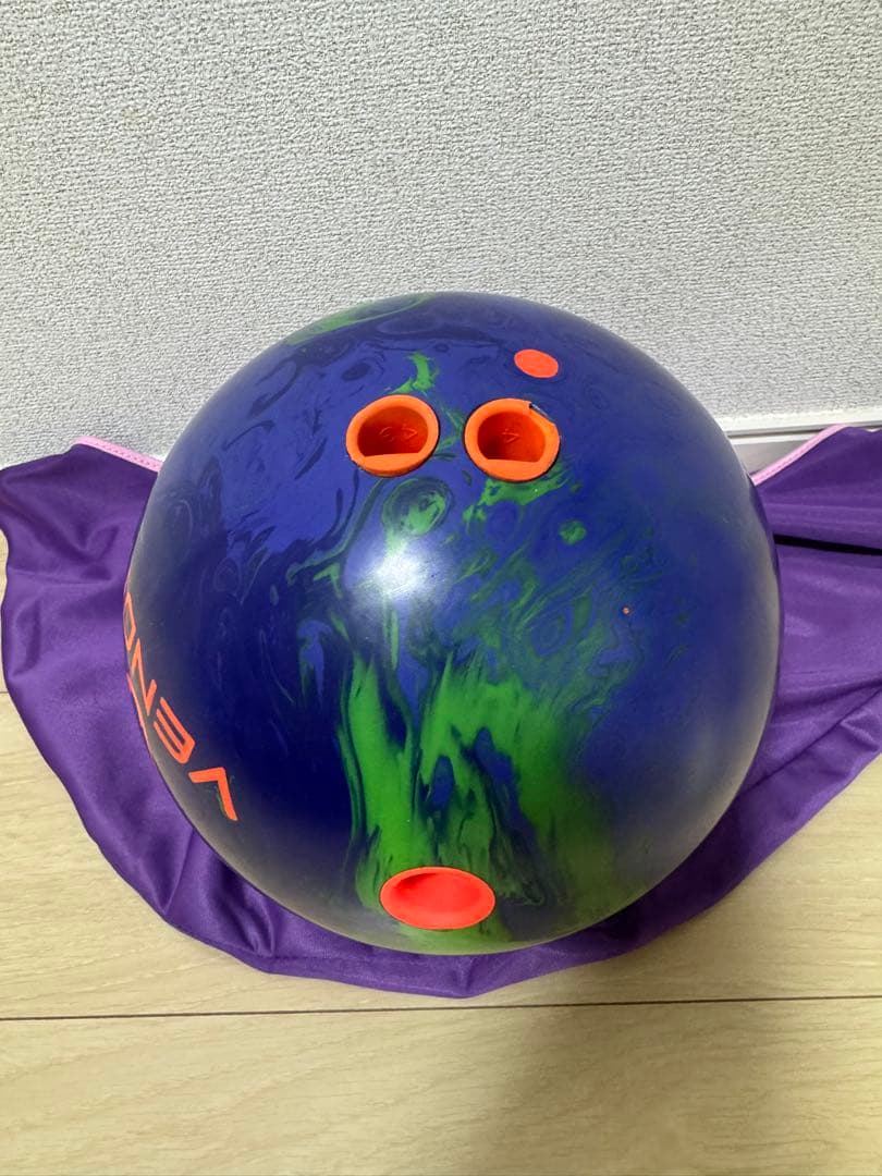 EXJ VENOM MOTIV ボウリングボール
