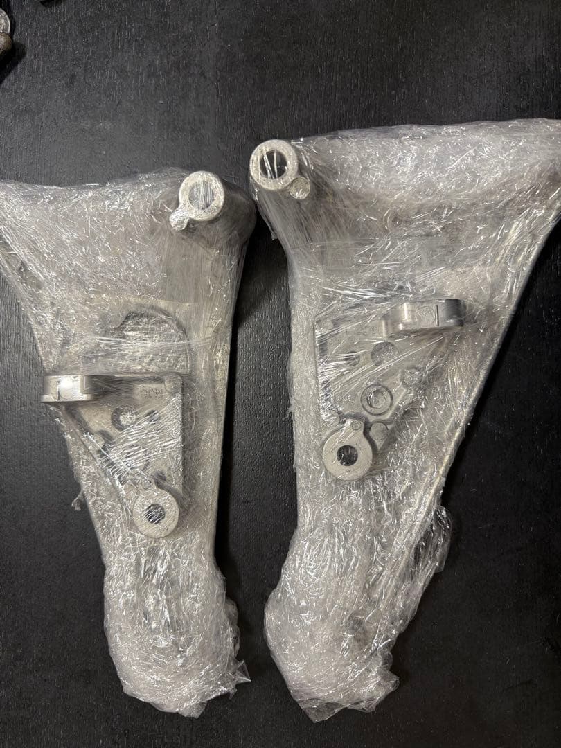 ホンダ　CBR400F ライトステー