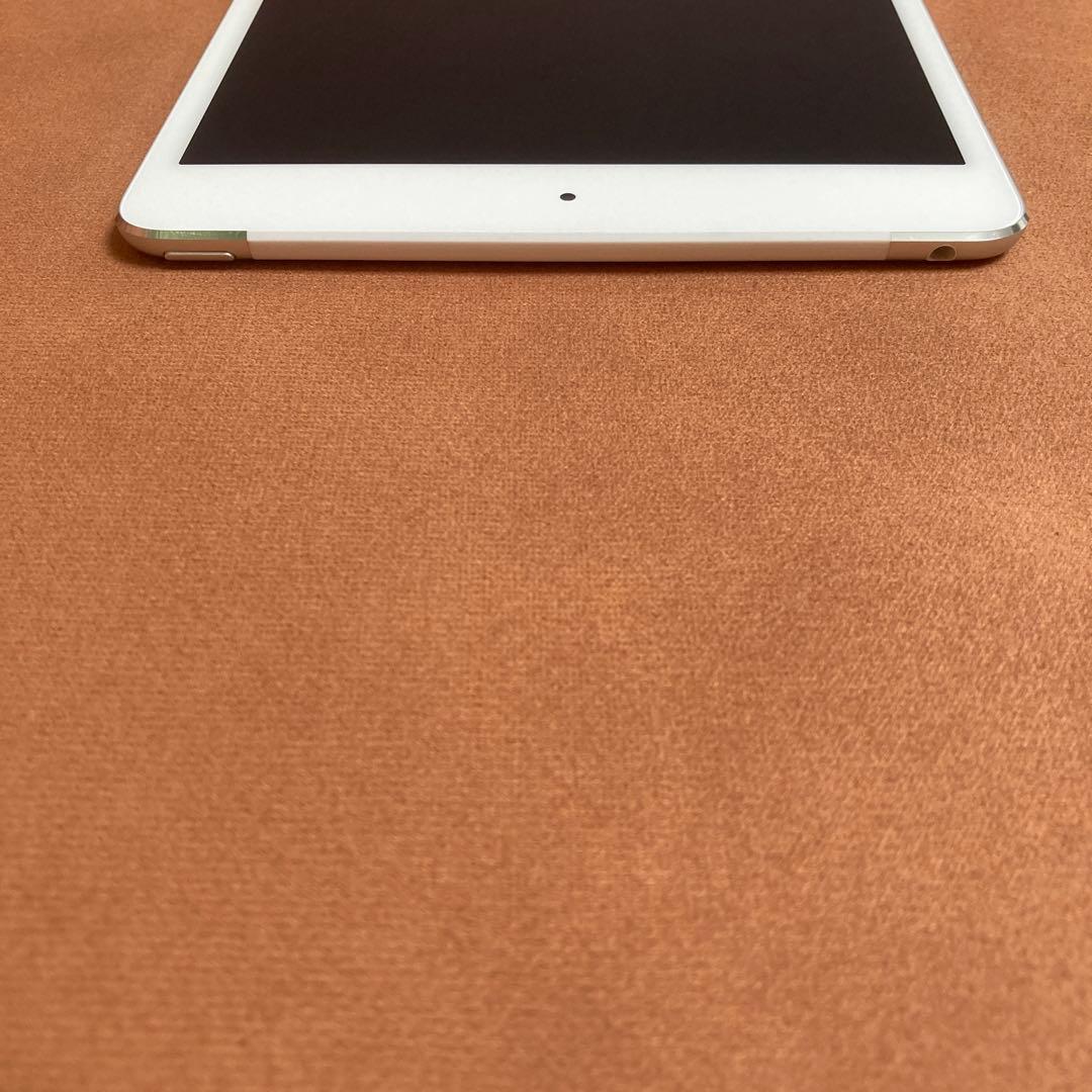 2640 美品☆電池良好☆iPad mini4 128GB SIMフリー☆