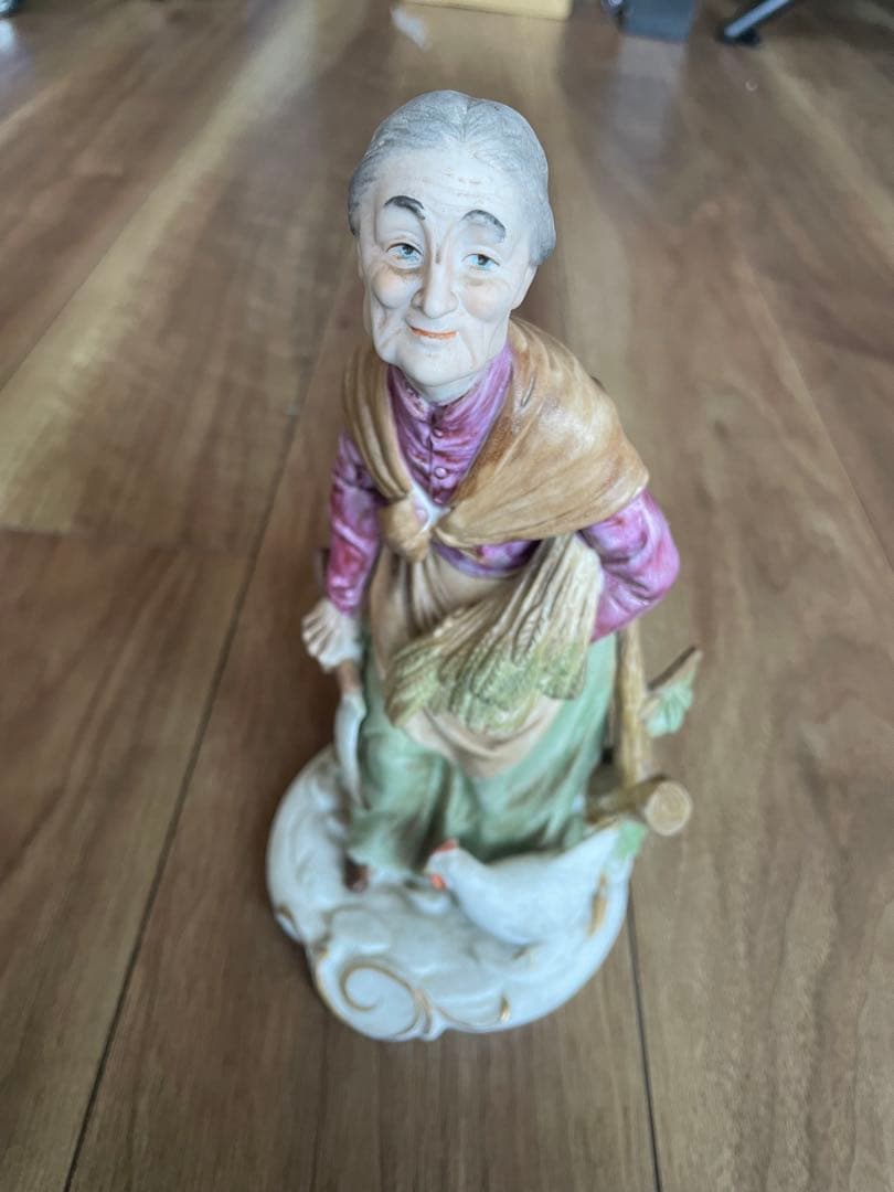 陶器　置物　老婆