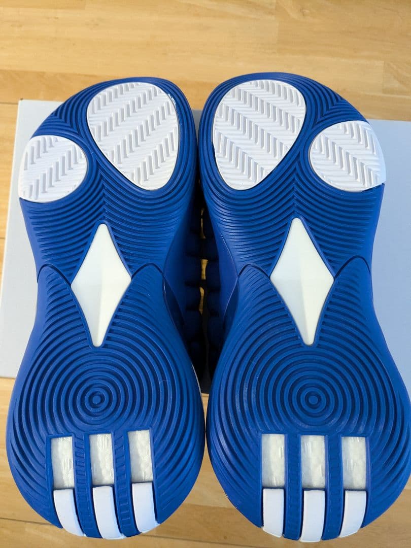 アディダス バスケットシューズ ハーデン ボリューム 7