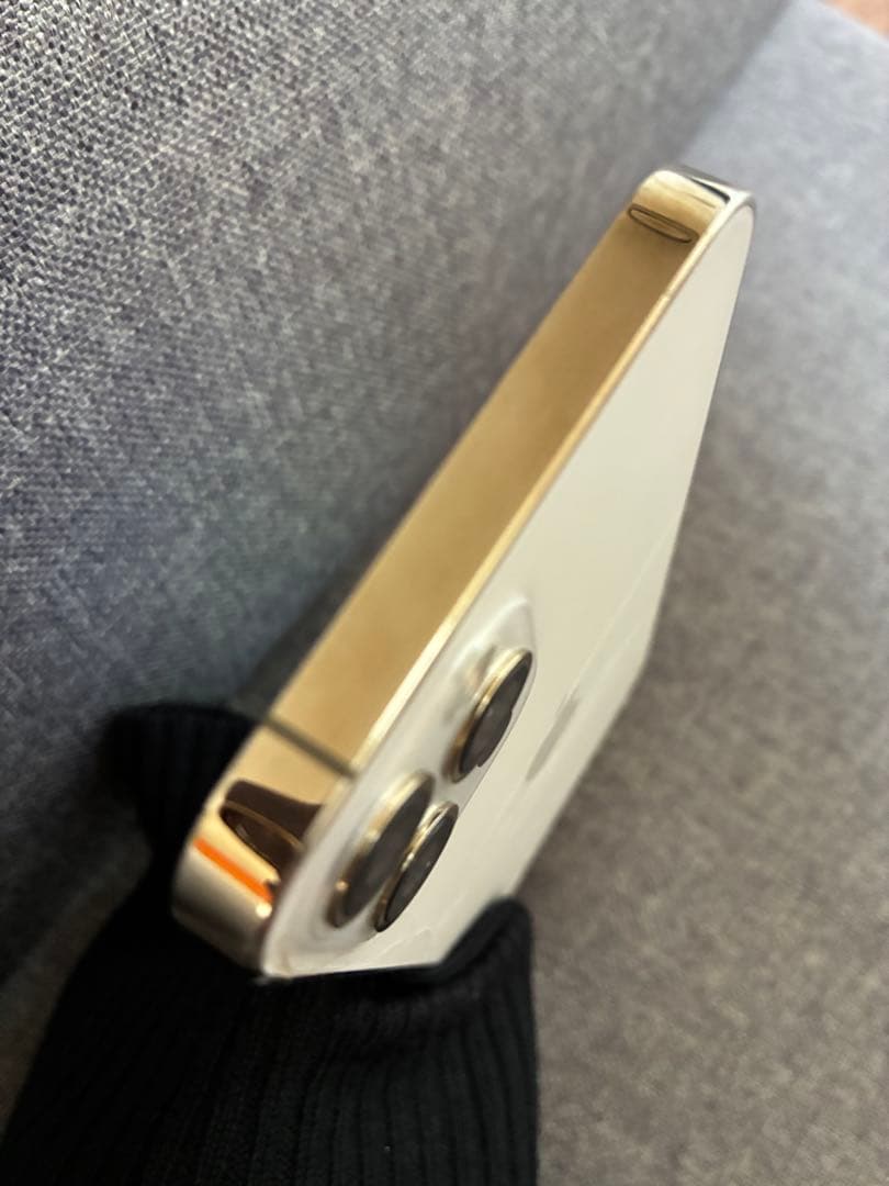 iPhone12 Pro 【背面ひび割れ】