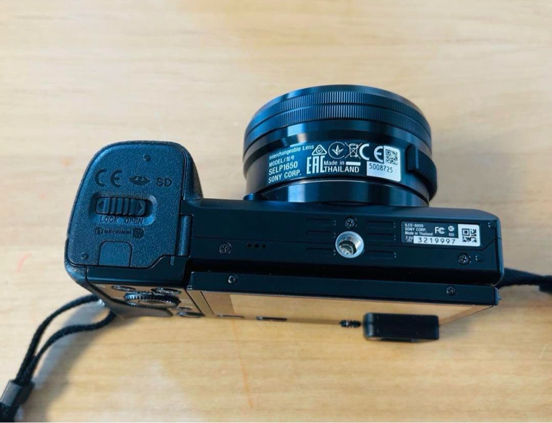 SONY a6000 ダブルズームレンズキット ILCE-6000Y