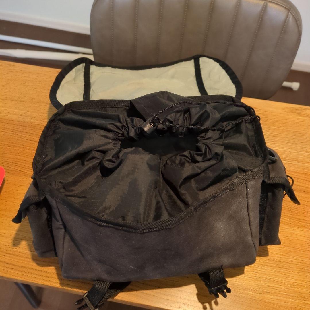 SWIFT INDUSTRIEIS zeitgeist&キャラダイスバッグマン