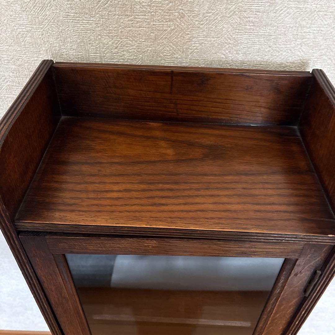 イギリスアンティーク　飾り棚　本棚　ガラス扉　オーク材