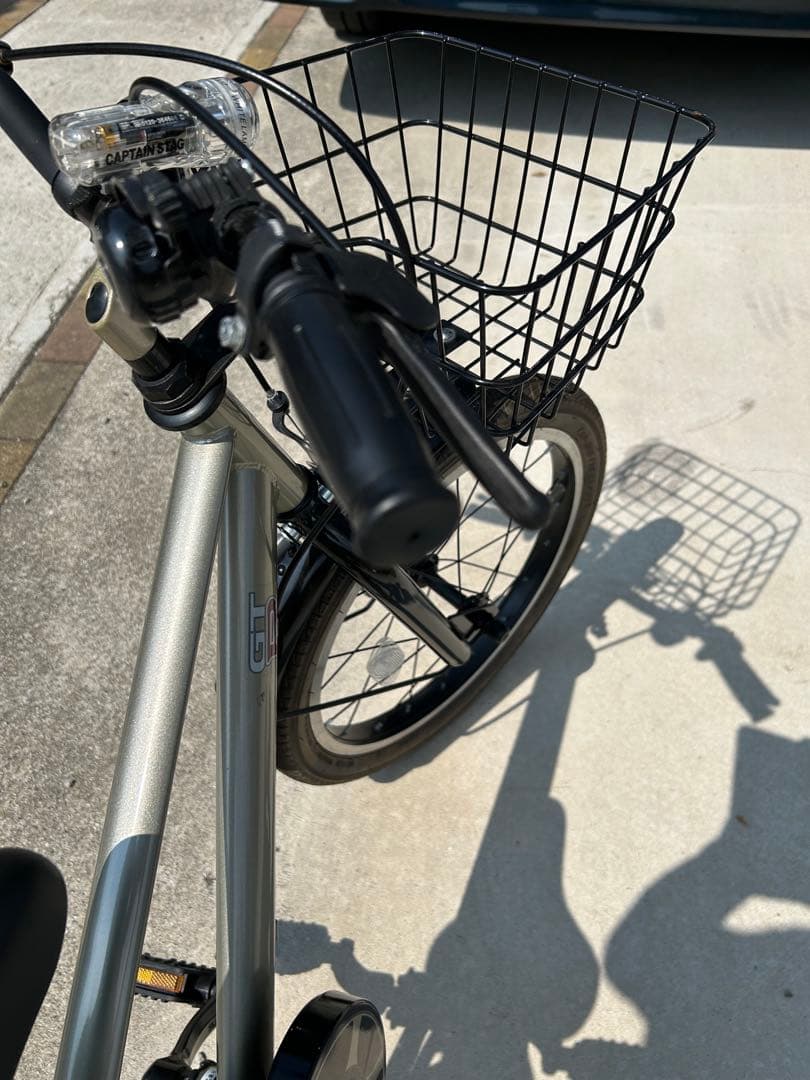 子供用自転車　18インチシルバー　 大阪　引き取り限定