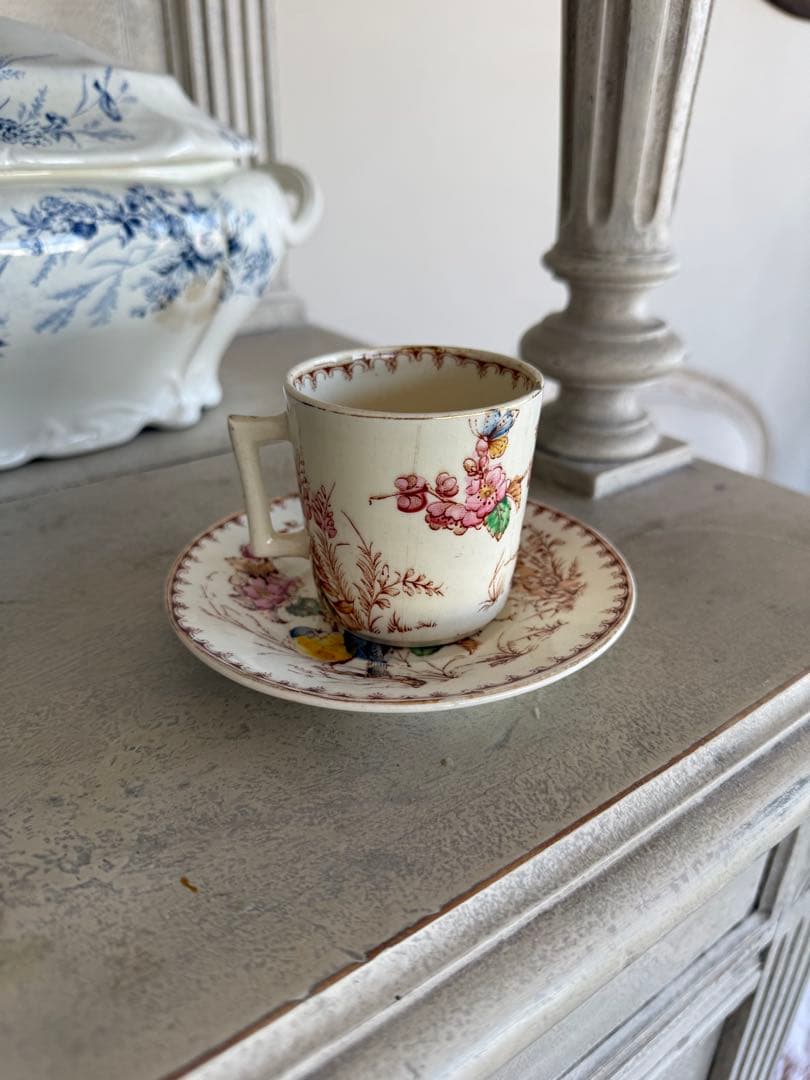 フランスアンティーク陶器リュネビィルmesangeデミタスカップ&ソーサー