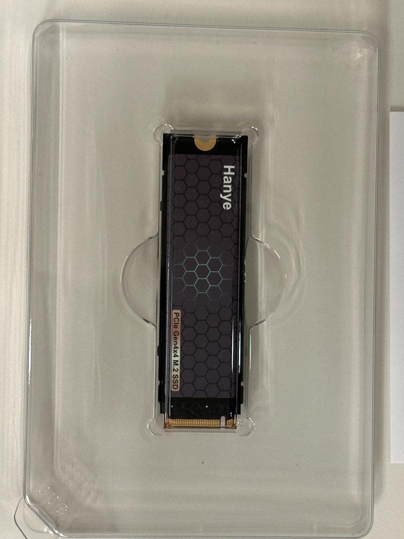 【新品未使用】PS5対応 NVMe SSD 2TB Hanye HE70