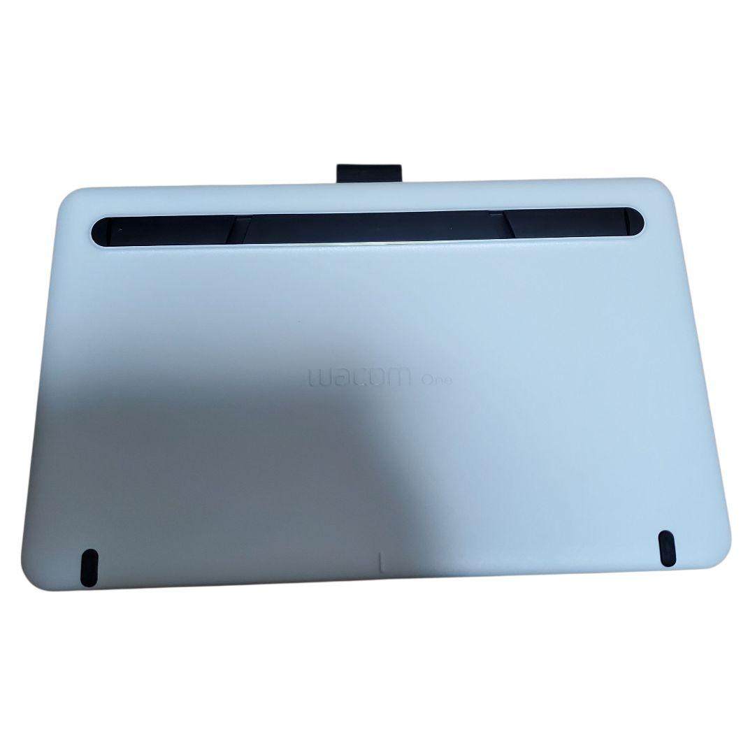 【美品】WACOM DTC133W0D 液晶ペンタブレット13.3型