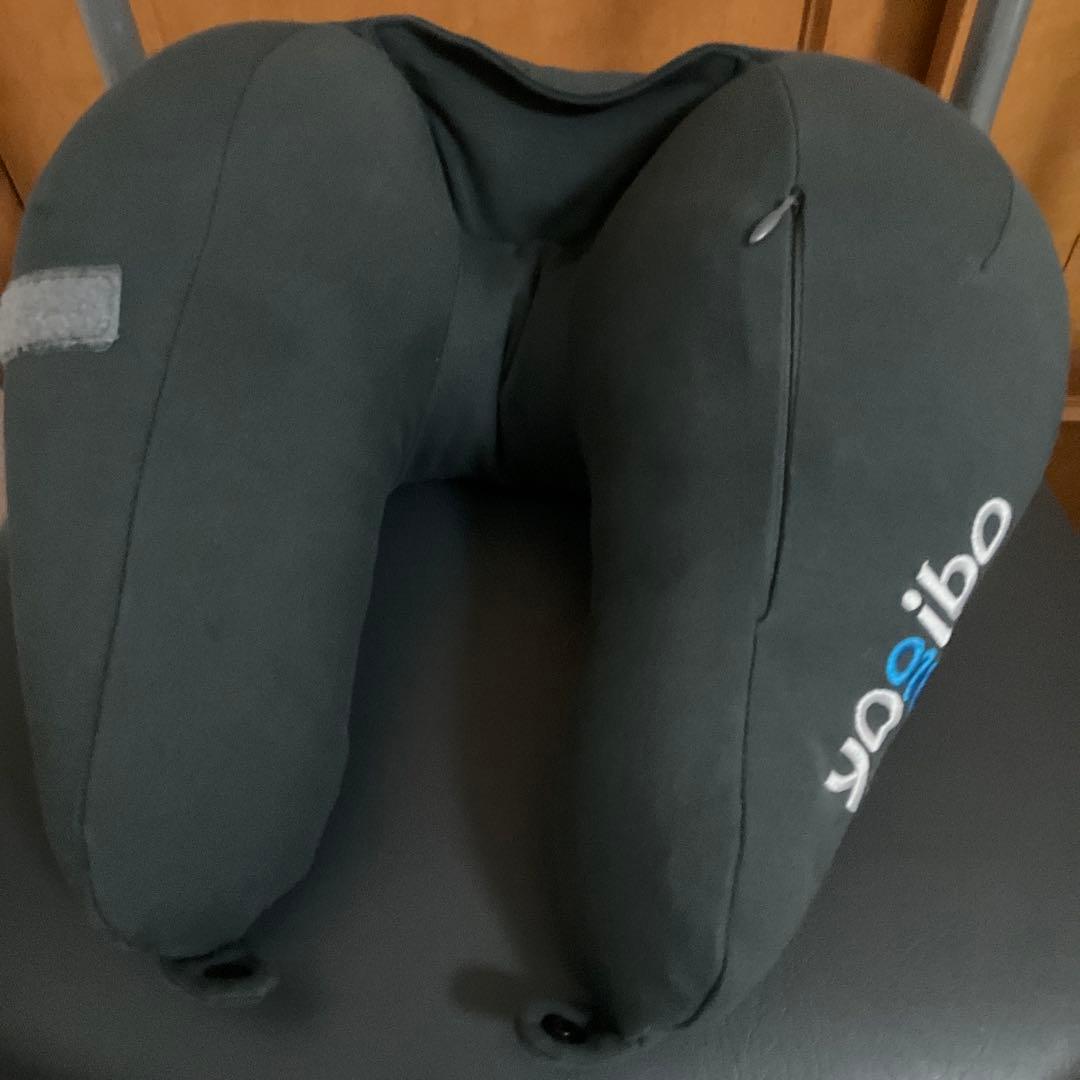 【3点まとめ売り】キュアレ整体枕、Yogiboネックピロー、レッグウォーマー