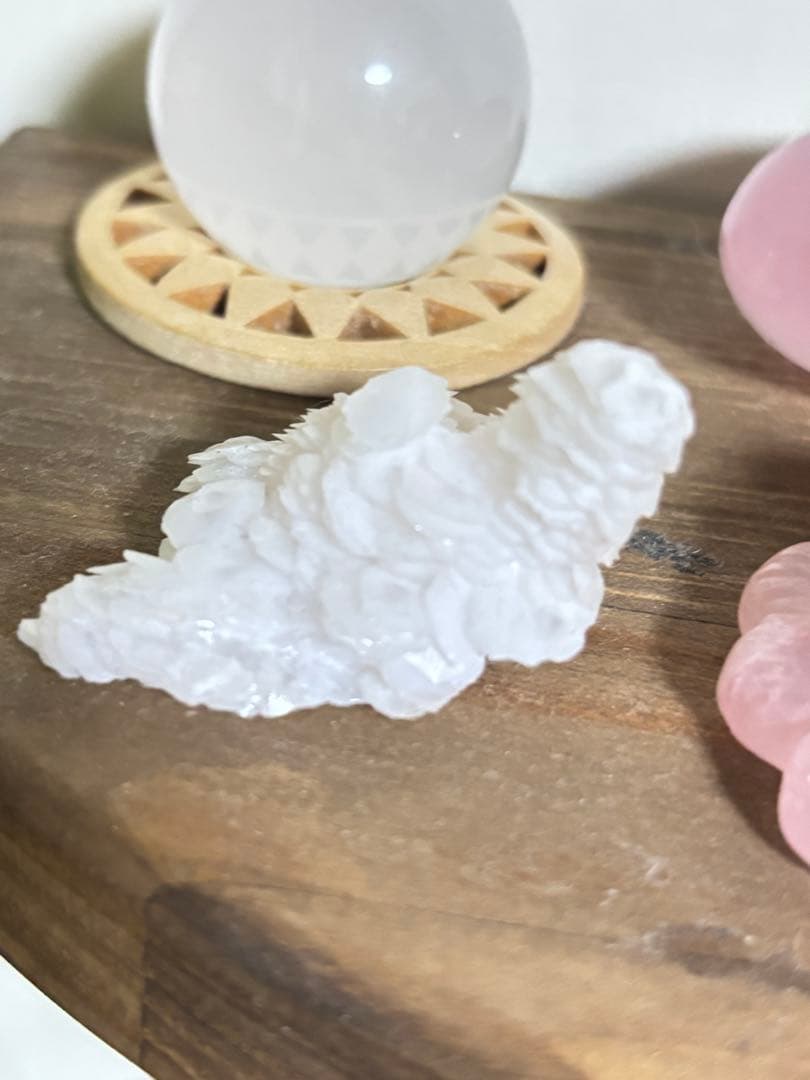 カルサイト　高級　めちゃ薄ピンク　かわいい　レア