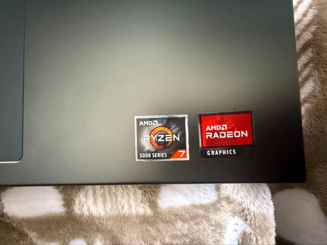 Dell Inspiron ノートPC シルバー