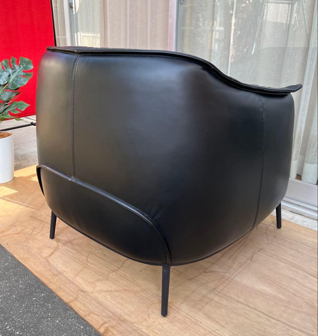モダンスタイル　ラウンジチェア　② 本革張り　ミッドセンチュリー　シングルソファ