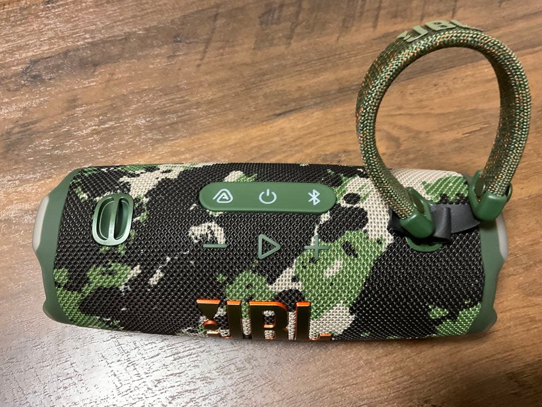 JBL CHARGE6 ワイヤレススピーカー カモフラージュ