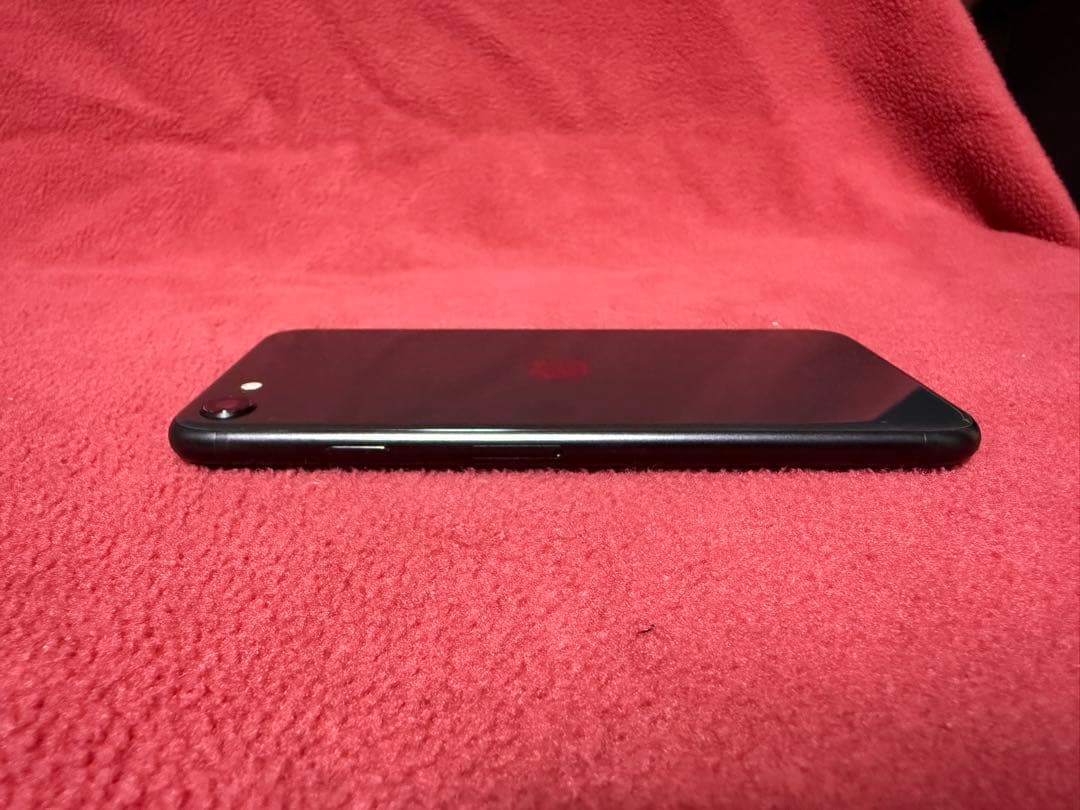 iPhone SE 第2世代 64GB SIMフリー ブラック 美品