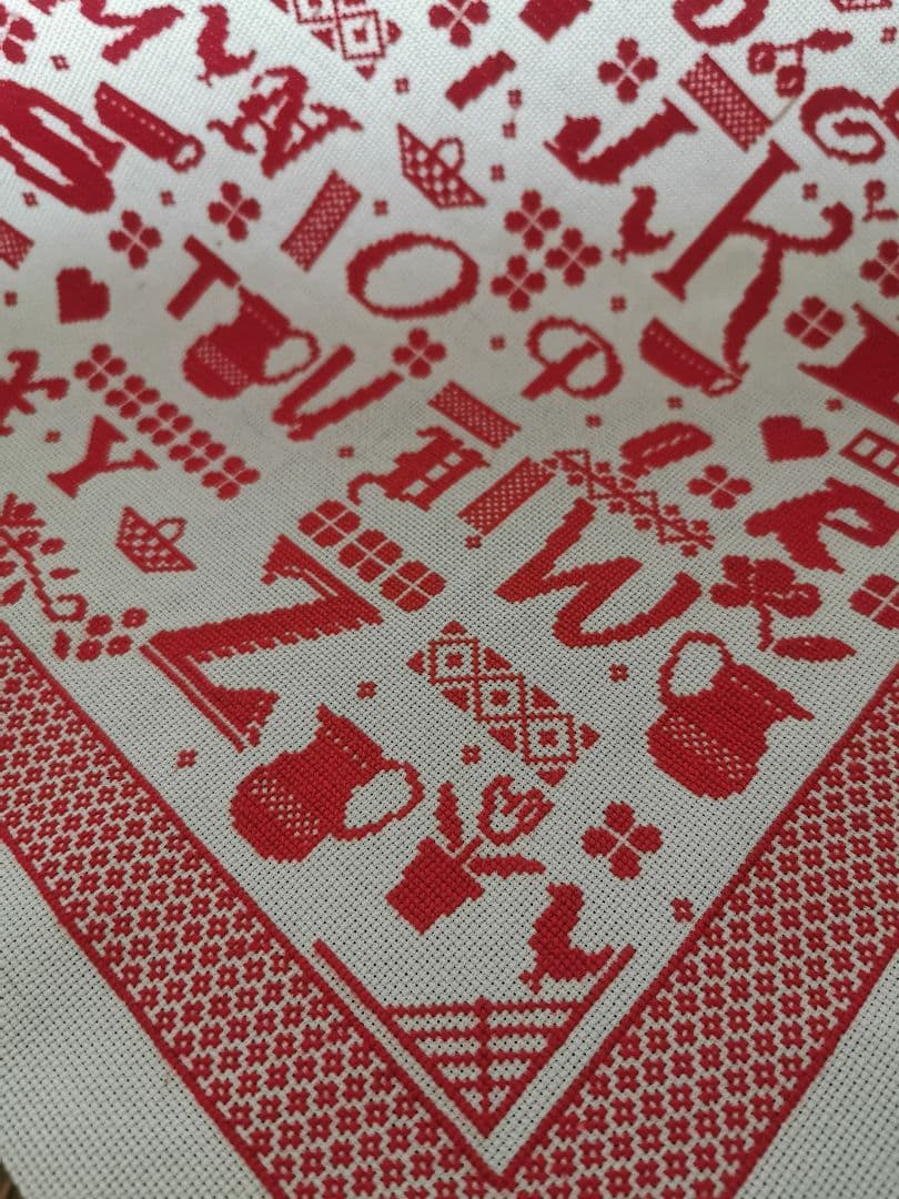 アンティークフランス マルチ文字体 カップポット植木鉢 ✜枠 赤糸刺繍サンプラー