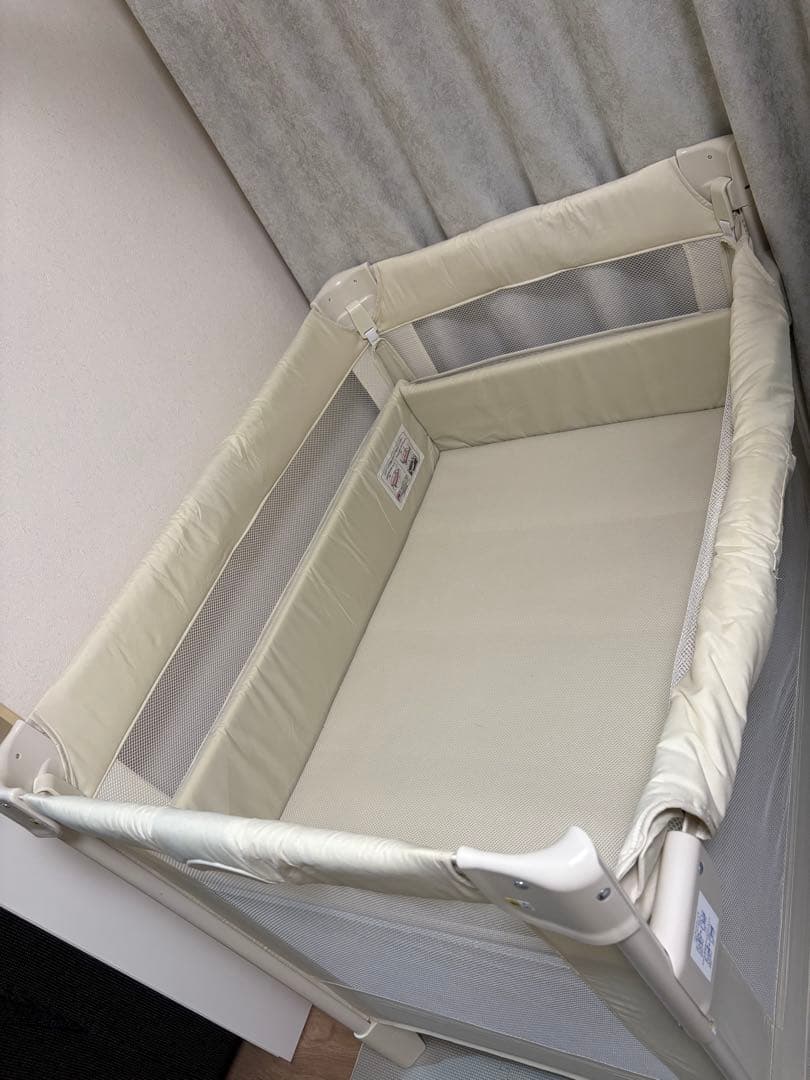 Aprica アップリカ ココネルエアー WH ベビーベッド