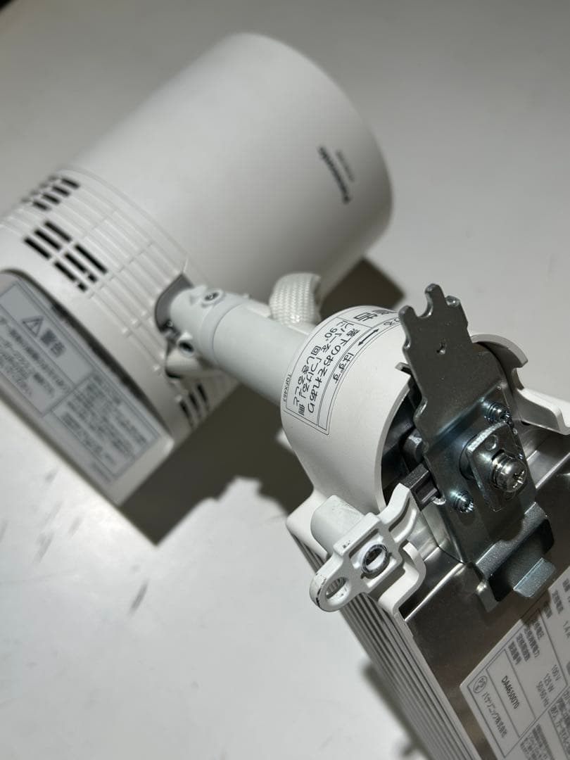 Panasonic NTN91000W プロジェクター③