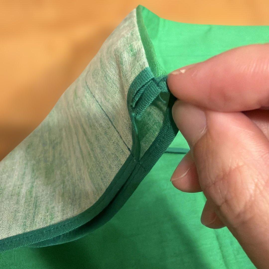 昭和レトロ　ファンシー　子供と動物のイラストカーテン